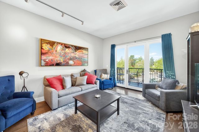 45 Asheland Avenue 308, Asheville, NC 28801