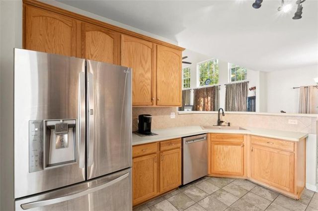 4444 Sequoia Park Trail, Snellville, GA 30039