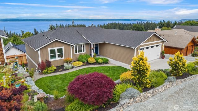 1037 Lightning Way, Camano Island, WA 98282