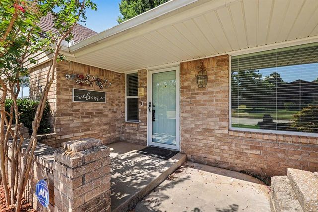 11605 Mackel Drive, Oklahoma City, OK 73170