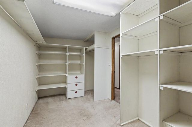 11605 Mackel Drive, Oklahoma City, OK 73170