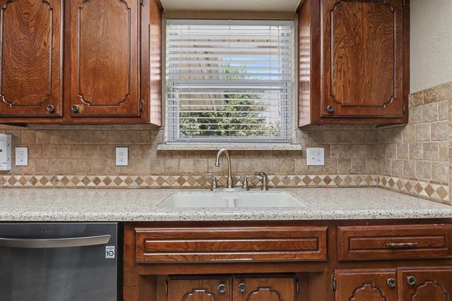 11605 Mackel Drive, Oklahoma City, OK 73170