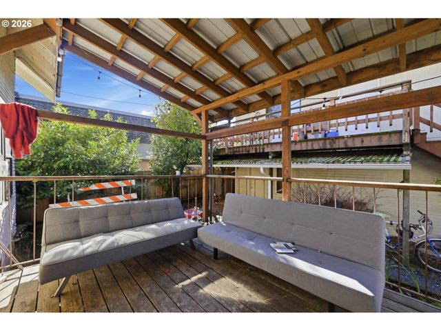 344 E 14TH Ave, Eugene, OR 97401