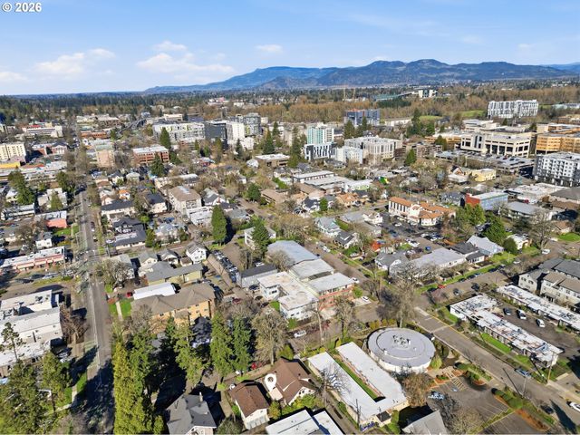 344 E 14TH Ave, Eugene, OR 97401