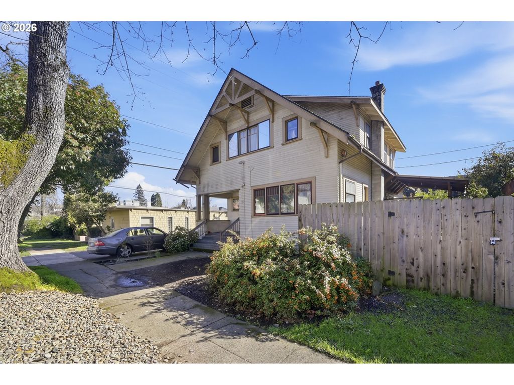 344 E 14TH Ave, Eugene, OR 97401