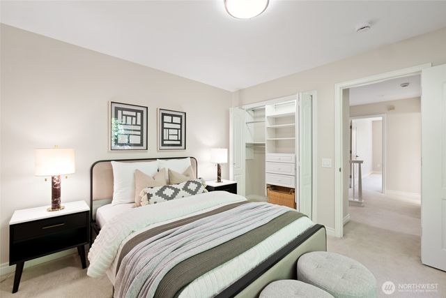 8144 W Mercer Way, Mercer Island, WA 98040