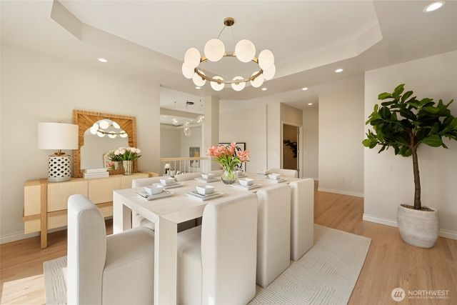 8144 W Mercer Way, Mercer Island, WA 98040