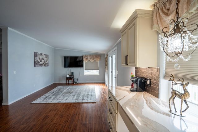 12451 Dahmer Way, Carterville, IL 62918