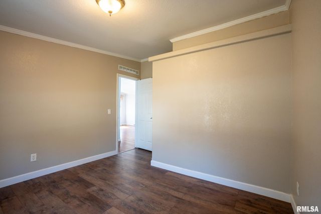 12451 Dahmer Way, Carterville, IL 62918