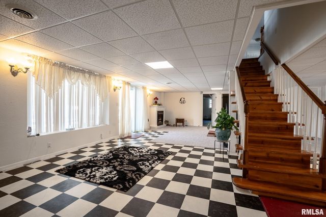 12451 Dahmer Way, Carterville, IL 62918