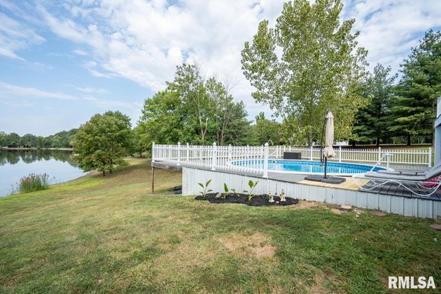 12451 Dahmer Way, Carterville, IL 62918