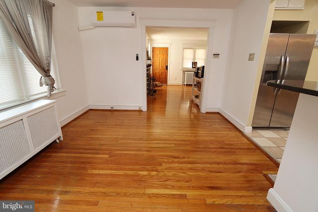7206 SPRUCE ST, Upper Darby, PA 19082