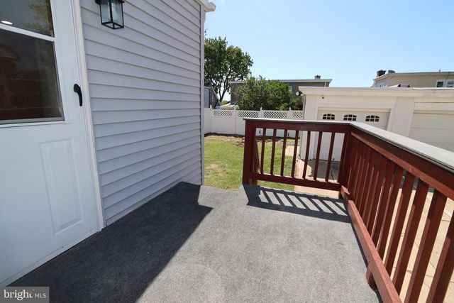 7206 SPRUCE ST, Upper Darby, PA 19082