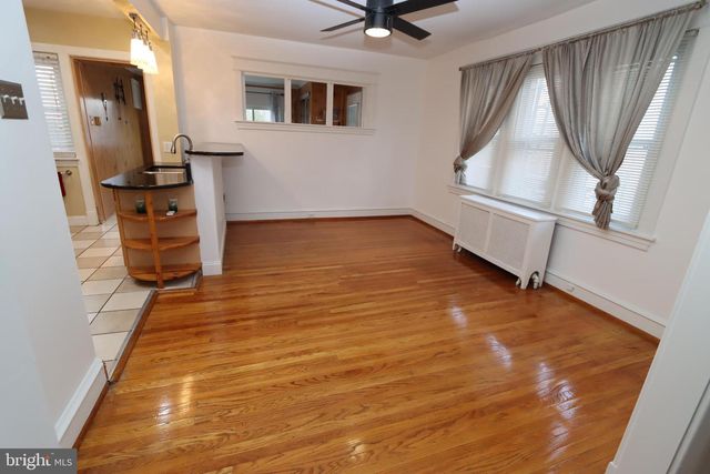 7206 SPRUCE ST, Upper Darby, PA 19082