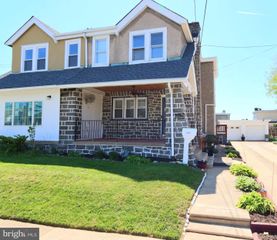 7206 SPRUCE ST, Upper Darby, PA 19082