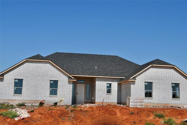 1986 Preakness Path, Blanchard, OK 73010