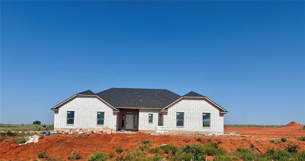1986 Preakness Path, Blanchard, OK 73010