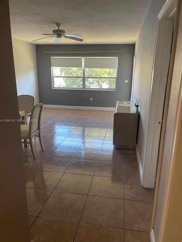 20111 NE 27th Ct K217, Aventura, FL 33180