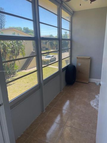 20111 NE 27th Ct K217, Aventura, FL 33180