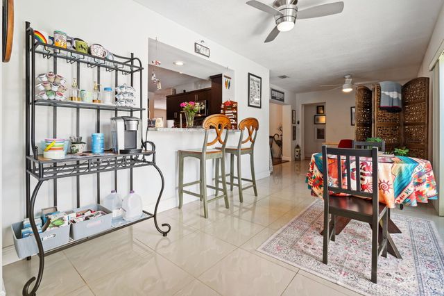 4921 Jackson Street, Hollywood, FL 33021