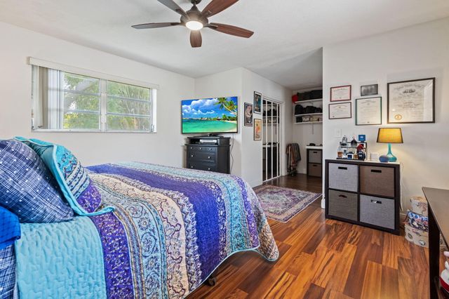 4921 Jackson Street, Hollywood, FL 33021