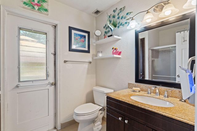 4921 Jackson Street, Hollywood, FL 33021