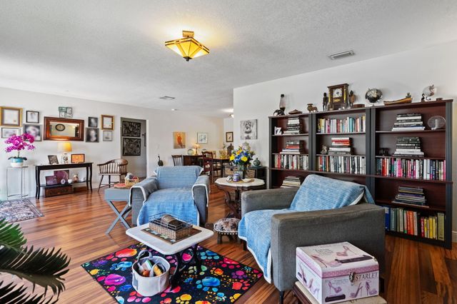 4921 Jackson Street, Hollywood, FL 33021