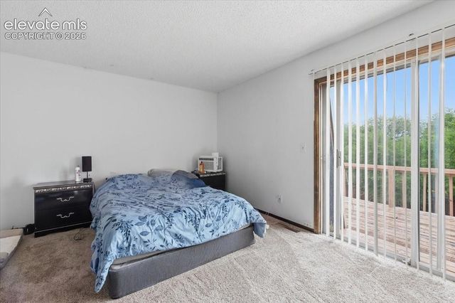 724-726 Pioneer Lane, Colorado Springs, CO 80904