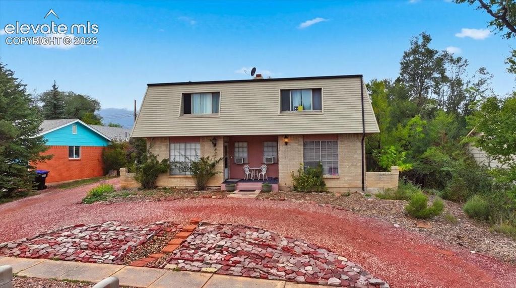 724-726 Pioneer Lane, Colorado Springs, CO 80904 — photo 2