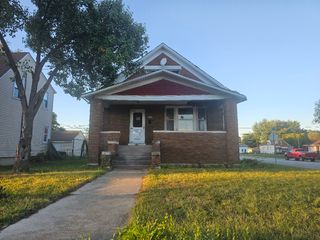 202 156th Place, Calumet City, IL 60409