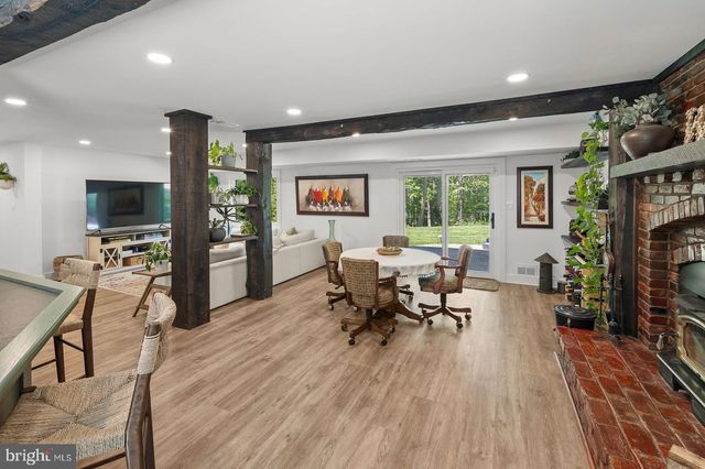7506 JUMPING HORSE LN, Fairfax Station, VA 22039