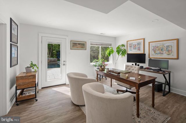 7506 JUMPING HORSE LN, Fairfax Station, VA 22039