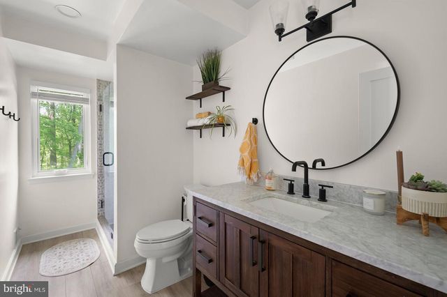 7506 JUMPING HORSE LN, Fairfax Station, VA 22039