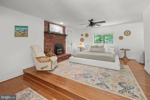 7506 JUMPING HORSE LN, Fairfax Station, VA 22039