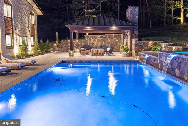 7506 JUMPING HORSE LN, Fairfax Station, VA 22039