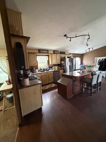570 Crestrose Court, Howard, OH 43028