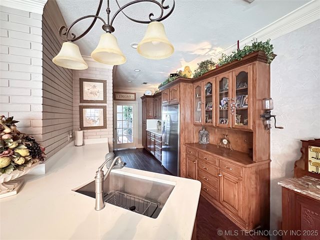 907 Briarwood Place, Durant, OK 74701
