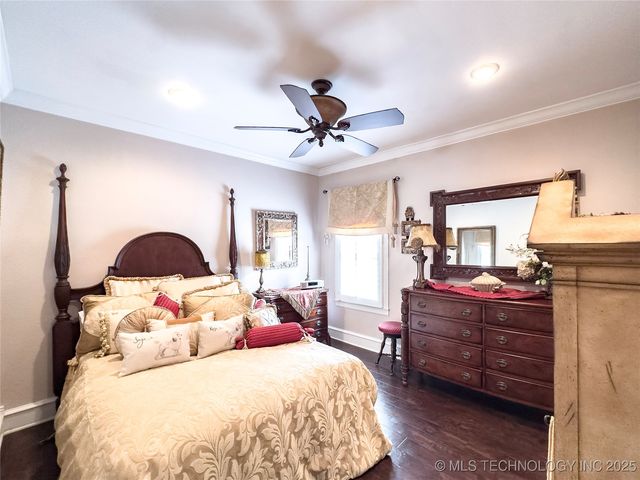 907 Briarwood Place, Durant, OK 74701