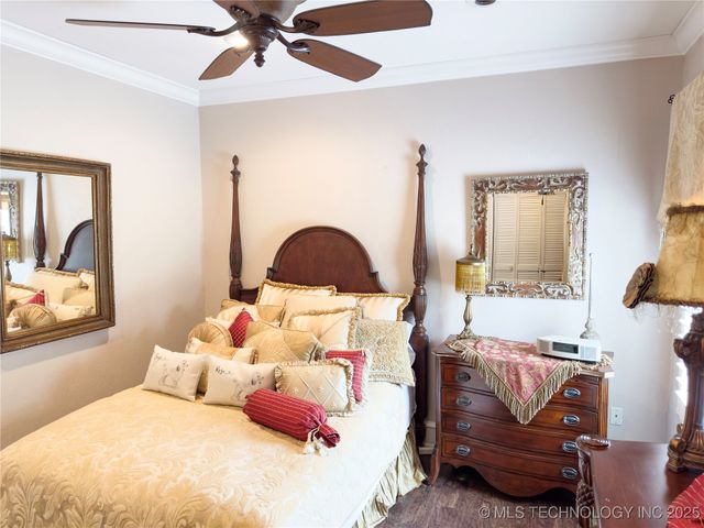 907 Briarwood Place, Durant, OK 74701