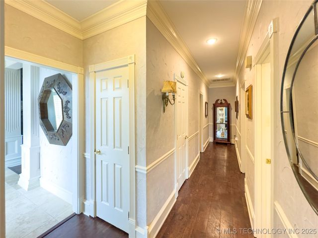 907 Briarwood Place, Durant, OK 74701