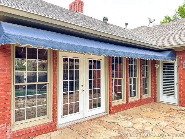 907 Briarwood Place, Durant, OK 74701
