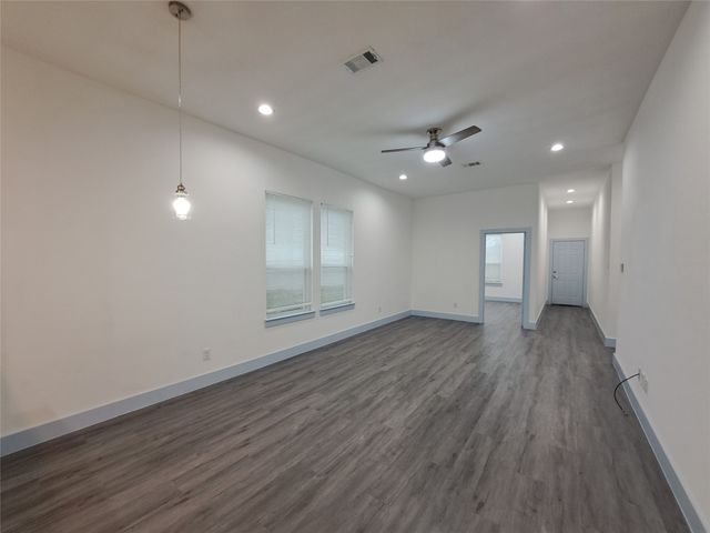 3243 Noor Street, Dallas, TX 75233