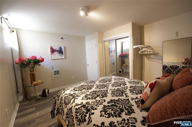 59 Spring Valley Avenue, Hackensack, NJ 07601