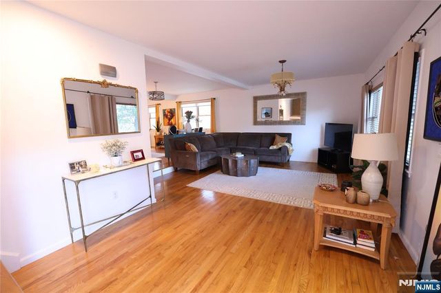 59 Spring Valley Avenue, Hackensack, NJ 07601