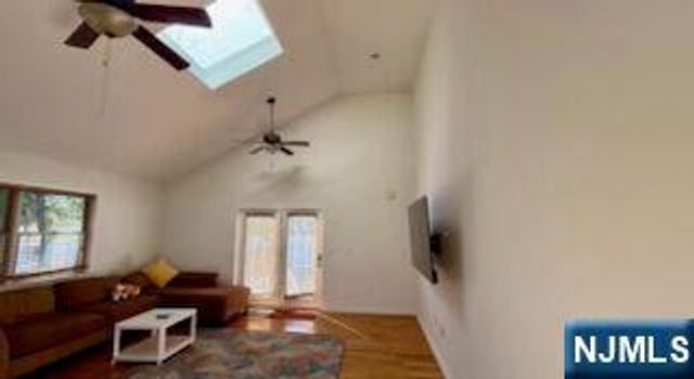 59 Spring Valley Avenue, Hackensack, NJ 07601