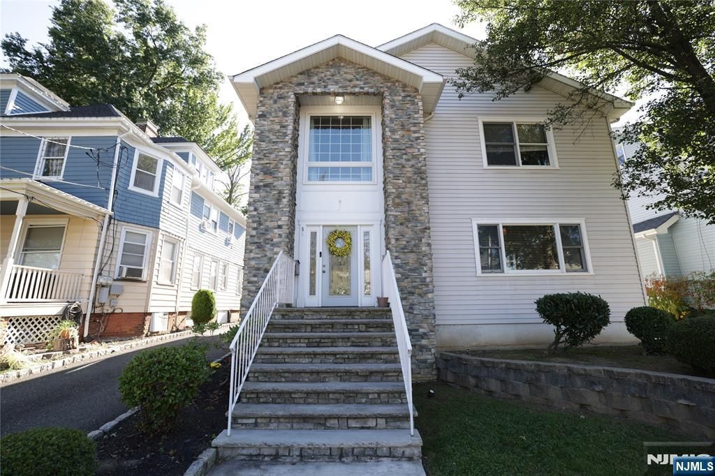 59 Spring Valley Avenue, Hackensack, NJ 07601