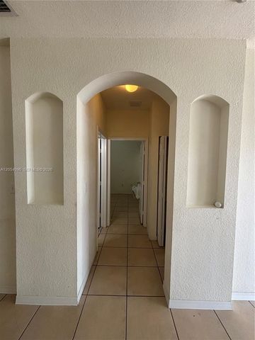 13781 SW 171st Ter, Miami, FL 33177