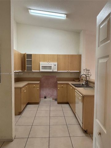 13781 SW 171st Ter, Miami, FL 33177