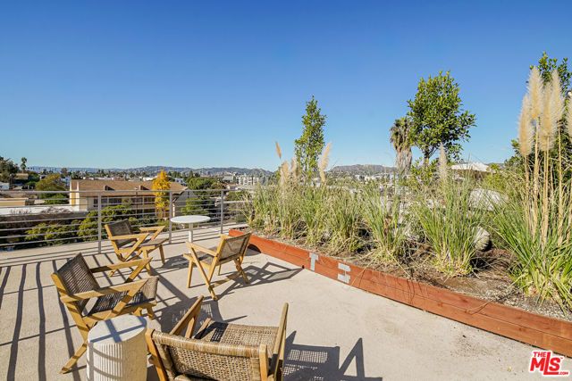 611 N Virgil Avenue 506, Los Angeles, CA 90029