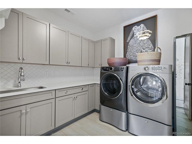 470 S York St, Denver, CO 80209